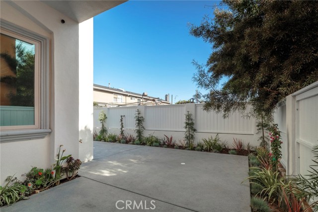 1802 Pullman Lane, Redondo Beach, California 90278, 4 Bedrooms Bedrooms, ,3 BathroomsBathrooms,Residential,Sold,Pullman,PV18085908