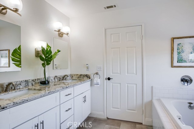 520 Maria Avenue, Redondo Beach, California 90277, 3 Bedrooms Bedrooms, ,2 BathroomsBathrooms,Residential,Sold,Maria,SB21076066