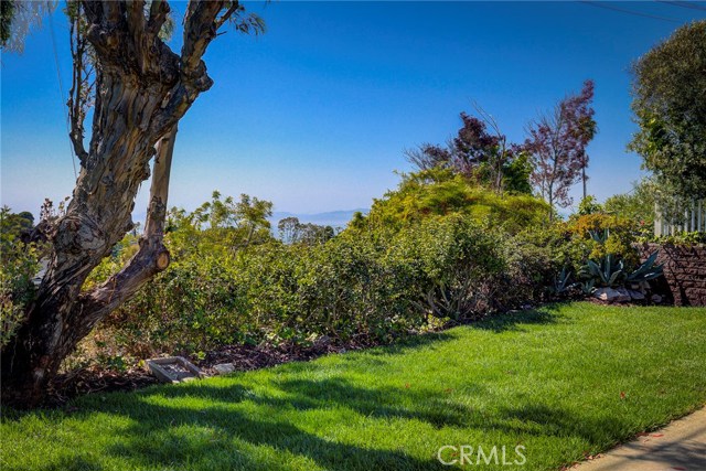 27125 Whitestone Road, Rancho Palos Verdes, California 90275, 4 Bedrooms Bedrooms, ,1 BathroomBathrooms,Residential,Sold,Whitestone,PW18136618