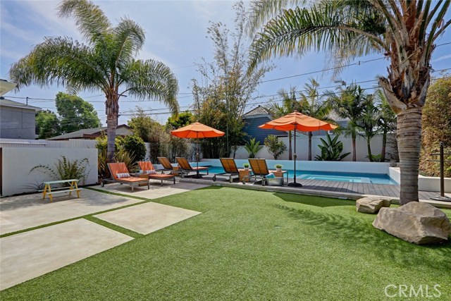 2306 Graham Avenue, Redondo Beach, California 90278, 2 Bedrooms Bedrooms, ,2 BathroomsBathrooms,Residential,Sold,Graham,SB18096314