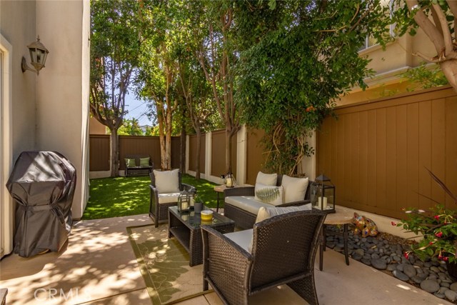 2402 Graham Avenue, Redondo Beach, California 90278, 4 Bedrooms Bedrooms, ,2 BathroomsBathrooms,Residential,Sold,Graham,SB20089930