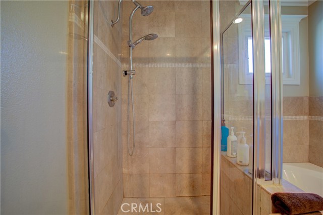 2403 Rockefeller Lane, Redondo Beach, California 90278, 3 Bedrooms Bedrooms, ,2 BathroomsBathrooms,Residential,Sold,Rockefeller,SB20237105