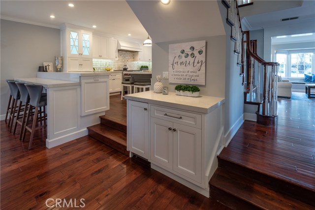 3012 Poinsettia Avenue, Manhattan Beach, California 90266, 4 Bedrooms Bedrooms, ,2 BathroomsBathrooms,Residential,Sold,Poinsettia,SB20042447