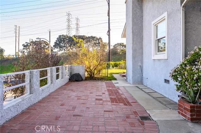 501 Green Lane, Redondo Beach, California 90278, 4 Bedrooms Bedrooms, ,2 BathroomsBathrooms,Residential,Sold,Green Lane,SB20035611