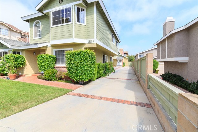 1815 Speyer Lane, Redondo Beach, California 90278, 4 Bedrooms Bedrooms, ,2 BathroomsBathrooms,Residential,Sold,Speyer,SB17204944