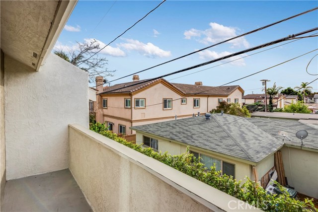 2012 Manhattan Beach Boulevard, Redondo Beach, California 90278, 2 Bedrooms Bedrooms, ,2 BathroomsBathrooms,Residential,Sold,Manhattan Beach,SB19006537