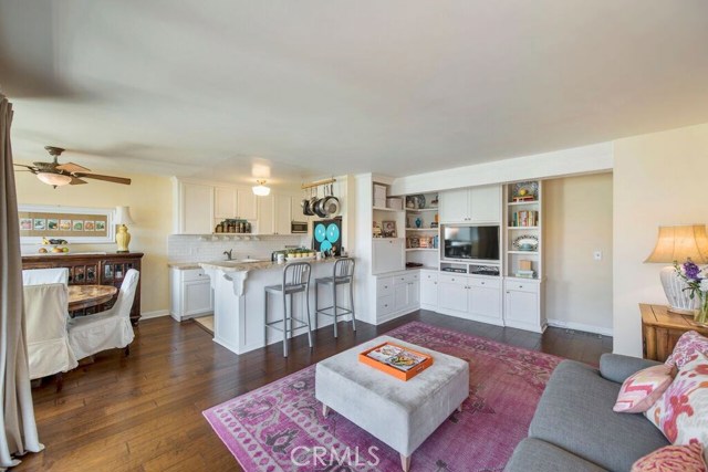 1720 Ardmore Avenue, Hermosa Beach, California 90254, 2 Bedrooms Bedrooms, ,2 BathroomsBathrooms,Residential,Sold,Ardmore,SB17094802