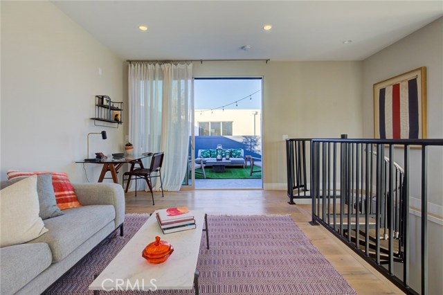 1920 Pacific Coast Highway, Redondo Beach, California 90277, 2 Bedrooms Bedrooms, ,2 BathroomsBathrooms,Residential,Sold,Pacific Coast Highway,OC20078485