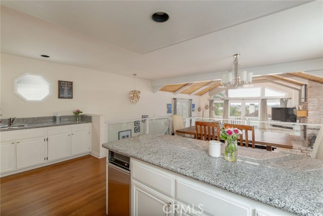 1618 Carver Street, Redondo Beach, California 90278, 3 Bedrooms Bedrooms, ,2 BathroomsBathrooms,Residential,Sold,Carver,SB19118412