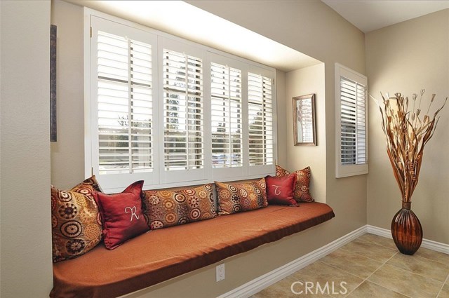 Bay window by dining area