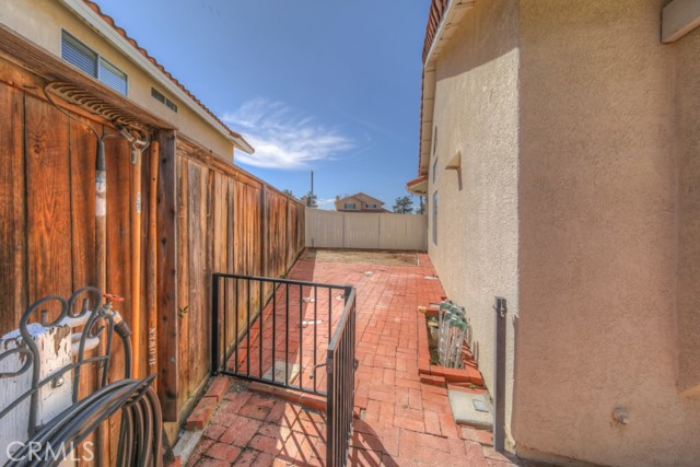 Property Photo 17