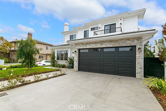 1934 Robinson Street, Redondo Beach, California 90278, 5 Bedrooms Bedrooms, ,4 BathroomsBathrooms,Residential,Sold,Robinson,OC19044344