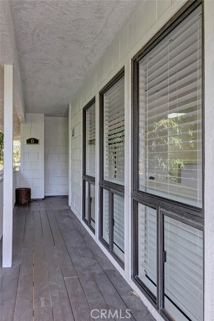 13 Laurel, Manhattan Beach, California 90266, 3 Bedrooms Bedrooms, ,1 BathroomBathrooms,Residential,Sold,Laurel,SB19057635