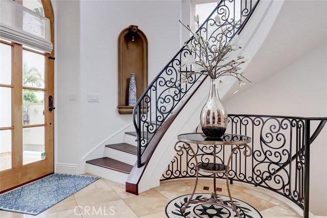 2615 Laurel Avenue, Manhattan Beach, California 90266, 5 Bedrooms Bedrooms, ,3 BathroomsBathrooms,Residential,Sold,Laurel,SB20122335