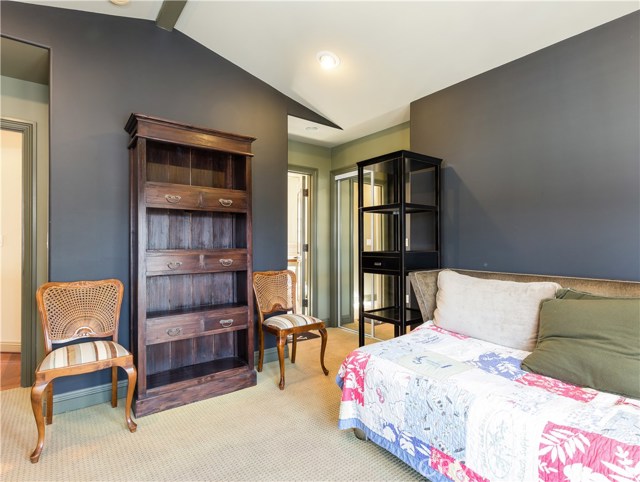 1808 Elm Avenue, Manhattan Beach, California 90266, 5 Bedrooms Bedrooms, ,3 BathroomsBathrooms,Residential,Sold,Elm,SB20235001