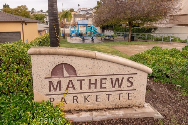 1911 Mathews Avenue, Redondo Beach, California 90278, 2 Bedrooms Bedrooms, ,2 BathroomsBathrooms,Residential,Sold,Mathews,SB19006953