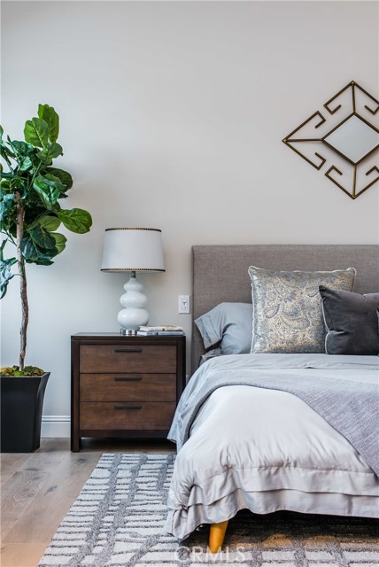 105 Juanita Avenue, Redondo Beach, California 90277, 4 Bedrooms Bedrooms, ,3 BathroomsBathrooms,Residential,Sold,Juanita,SB17254045