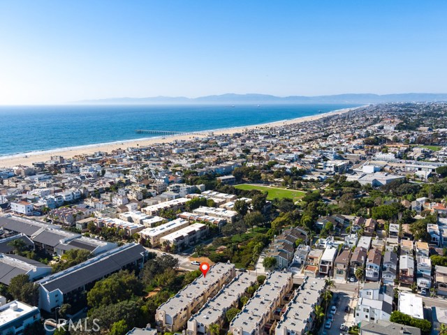 501 Herondo Street, Hermosa Beach, California 90254, 2 Bedrooms Bedrooms, ,1 BathroomBathrooms,Residential,Sold,Herondo,SB20202995