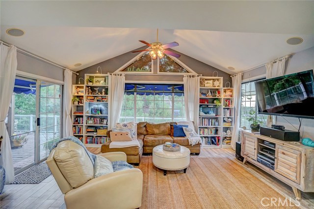 2163 Ronsard Road, Rancho Palos Verdes, California 90275, 3 Bedrooms Bedrooms, ,2 BathroomsBathrooms,Residential,Sold,Ronsard,SB20112673