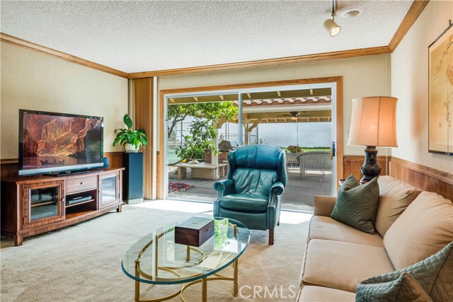 Just a very comfortable room!
