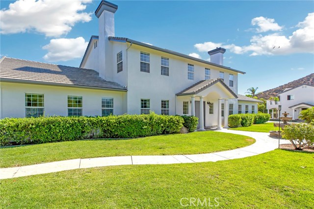 Photo of 21264 Pequeno Circle, Murrieta, CA 92562