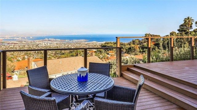 30016 Grandpoint Lane, Rancho Palos Verdes, California 90275, 4 Bedrooms Bedrooms, ,3 BathroomsBathrooms,Residential,Sold,Grandpoint Lane,TR18127978