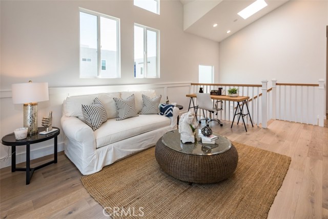 2104 Harriman Lane, Redondo Beach, California 90278, 4 Bedrooms Bedrooms, ,3 BathroomsBathrooms,Residential,Sold,Harriman,PV18101088