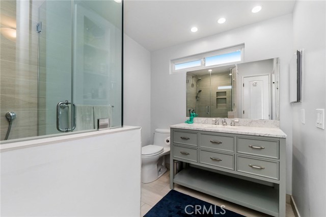 1205 19th Street, Hermosa Beach, California 90254, 3 Bedrooms Bedrooms, ,1 BathroomBathrooms,Residential,Sold,19th,SB20216712