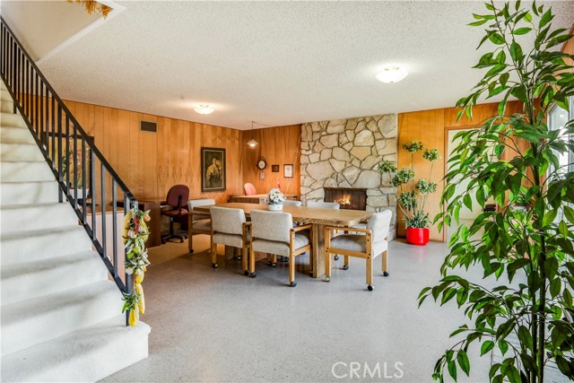 713 Cloyden Square, Palos Verdes Estates, California 90274, 3 Bedrooms Bedrooms, ,2 BathroomsBathrooms,Residential,Sold,Cloyden,SB17088498