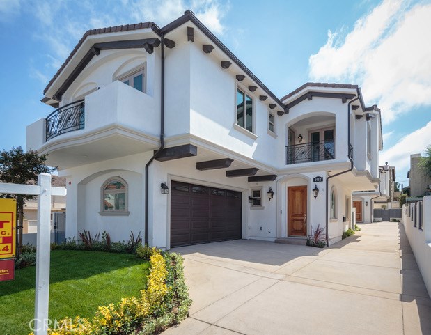 1912 Huntington Lane, Redondo Beach, California 90278, 4 Bedrooms Bedrooms, ,3 BathroomsBathrooms,Residential,Sold,Huntington,PV17228618