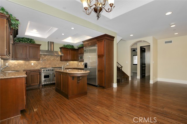 200 Avenue C, Redondo Beach, California 90277, 4 Bedrooms Bedrooms, ,2 BathroomsBathrooms,Residential,Sold,Avenue C,SB18107181