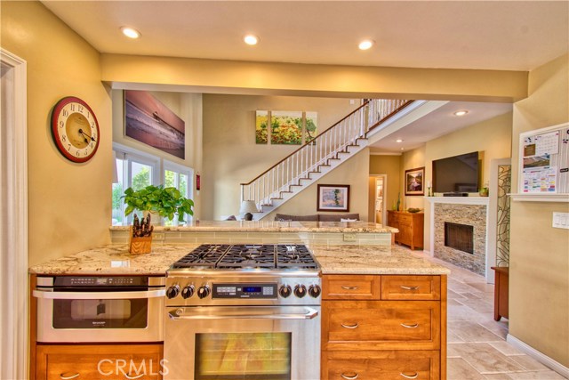 Breakfast bar to family room