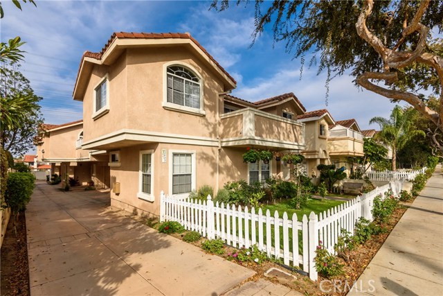 2603 Grant Avenue, Redondo Beach, California 90278, 4 Bedrooms Bedrooms, ,2 BathroomsBathrooms,Residential,Sold,Grant,SB18259257