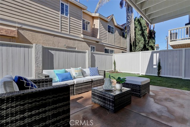 2101 Mackay Lane, Redondo Beach, California 90278, 4 Bedrooms Bedrooms, ,2 BathroomsBathrooms,Residential,Sold,Mackay,SB19016917
