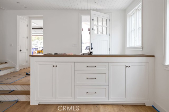 648 30th Street, Manhattan Beach, California 90266, 5 Bedrooms Bedrooms, ,5 BathroomsBathrooms,Residential,Sold,30th,SB20096083