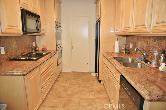 2 Bed Home for Sale in Culver City, California
