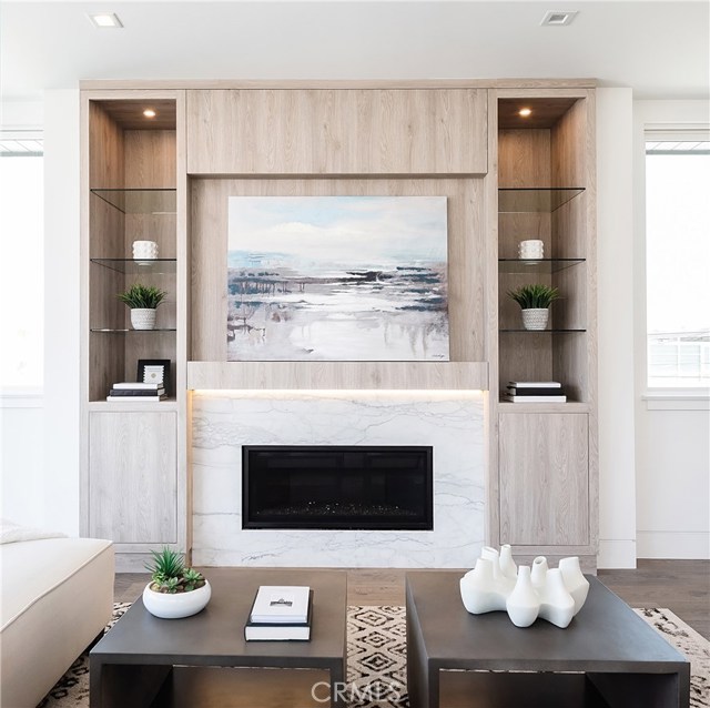 705 Crest Drive, Manhattan Beach, California 90266, 5 Bedrooms Bedrooms, ,2 BathroomsBathrooms,Residential,Sold,Crest,SB20098855