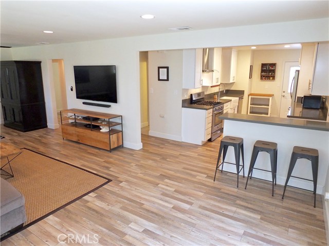 18316 Grevillea Avenue, Redondo Beach, California 90278, 3 Bedrooms Bedrooms, ,2 BathroomsBathrooms,Residential,Sold,Grevillea,PW20134406