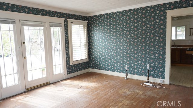 921 Emerald Street, Redondo Beach, California 90277, 3 Bedrooms Bedrooms, ,1 BathroomBathrooms,Residential,Sold,Emerald,SB18059068