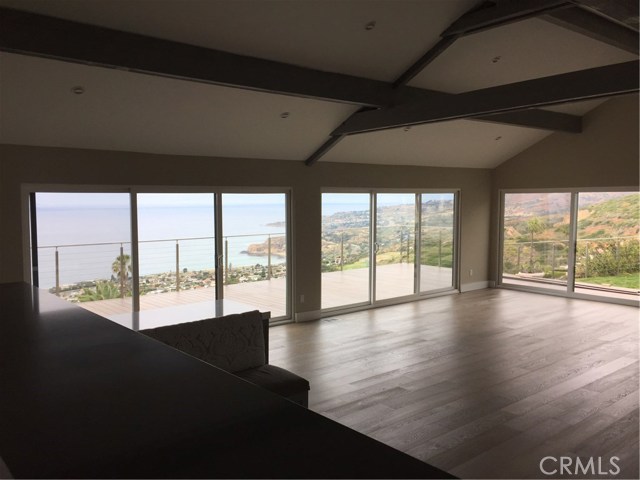 3674 Cliffsite Drive, Palos Verdes Peninsula, California 90275, 4 Bedrooms Bedrooms, ,5 BathroomsBathrooms,Residential,Sold,Cliffsite,OC17119645