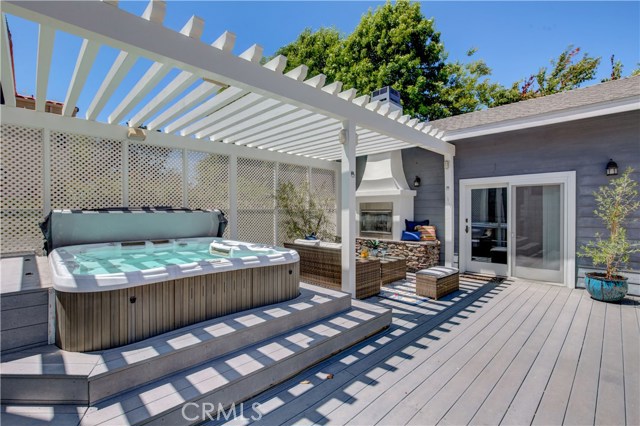 1751 3rd Street, Manhattan Beach, California 90266, 5 Bedrooms Bedrooms, ,2 BathroomsBathrooms,Residential,Sold,3rd,SB20098156