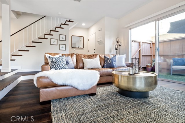 2701 Voorhees Avenue, Redondo Beach, California 90278, 2 Bedrooms Bedrooms, ,2 BathroomsBathrooms,Residential,Sold,Voorhees,SB20156888
