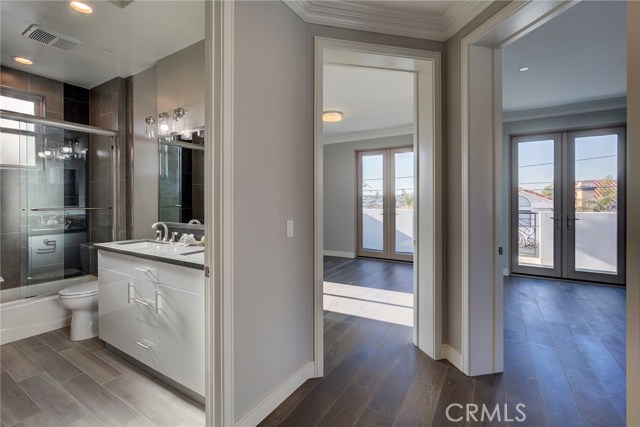 1802 Pullman Lane, Redondo Beach, California 90278, 4 Bedrooms Bedrooms, ,3 BathroomsBathrooms,Residential,Sold,Pullman,PV18085908
