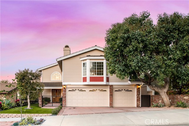 2200 Chestnut Avenue, Manhattan Beach, California 90266, 4 Bedrooms Bedrooms, ,3 BathroomsBathrooms,Residential,Sold,Chestnut,SB21138912