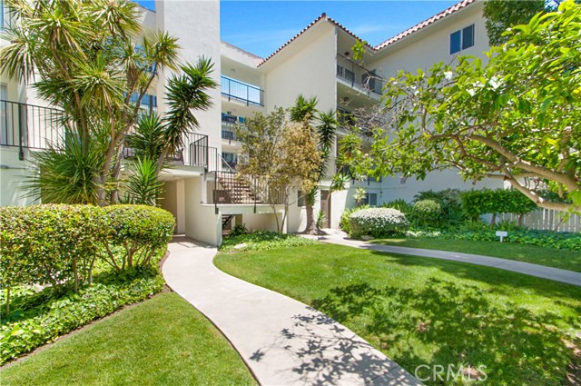 1720 Ardmore Avenue, Hermosa Beach, California 90254, 2 Bedrooms Bedrooms, ,1 BathroomBathrooms,Residential,Sold,Ardmore,SB17092073