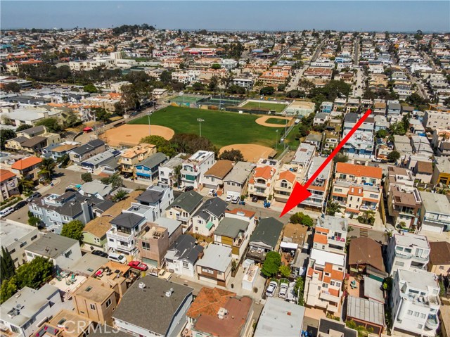 865 Loma Drive, Hermosa Beach, California 90254, 1 Bedroom Bedrooms, ,1 BathroomBathrooms,Residential,Sold,Loma,SB19130765