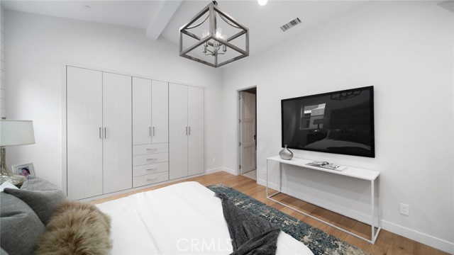 1904 Mathews Ave, Redondo Beach, California 90278, 5 Bedrooms Bedrooms, ,5 BathroomsBathrooms,Residential,Sold,Mathews Ave,PV21055128