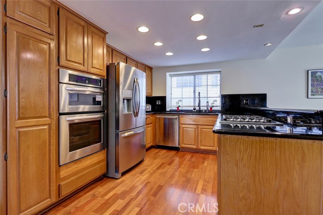 1406 Rindge Lane, Redondo Beach, California 90278, 4 Bedrooms Bedrooms, ,2 BathroomsBathrooms,Residential,Sold,Rindge,SB19002197