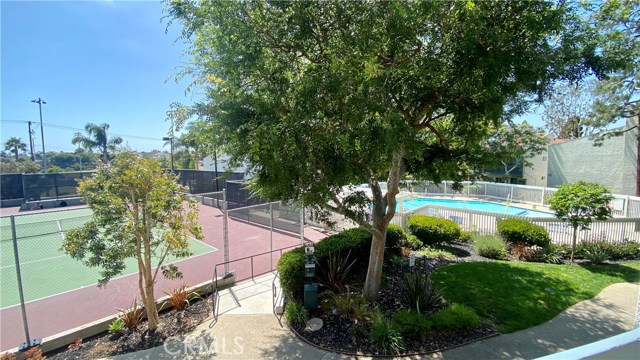 645 Prospect Avenue, Redondo Beach, California 90277, 3 Bedrooms Bedrooms, ,2 BathroomsBathrooms,Residential,Sold,Prospect,PV20118248