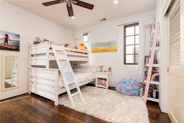 708 Marine Avenue, Manhattan Beach, California 90266, 4 Bedrooms Bedrooms, ,4 BathroomsBathrooms,Residential,Sold,Marine,SB20193991